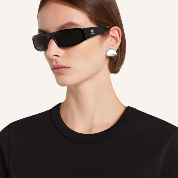 꾸레쥬 테크 선글라스 팝니다.