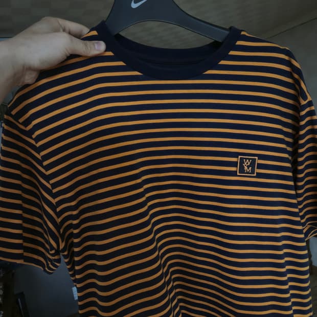 우영미 백로고 스트라이프 티셔츠 오렌지 105(50) 사이즈