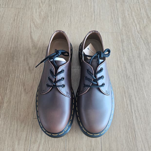 닥터마틴 1461 크레이지 호스