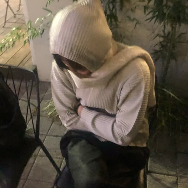 이세이미야케 옴므플리세 후드 집업 아이보리컬러 2사이즈