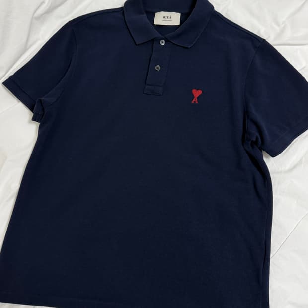 [급처] 아미(AMI) 하트 로고 폴로 네이비