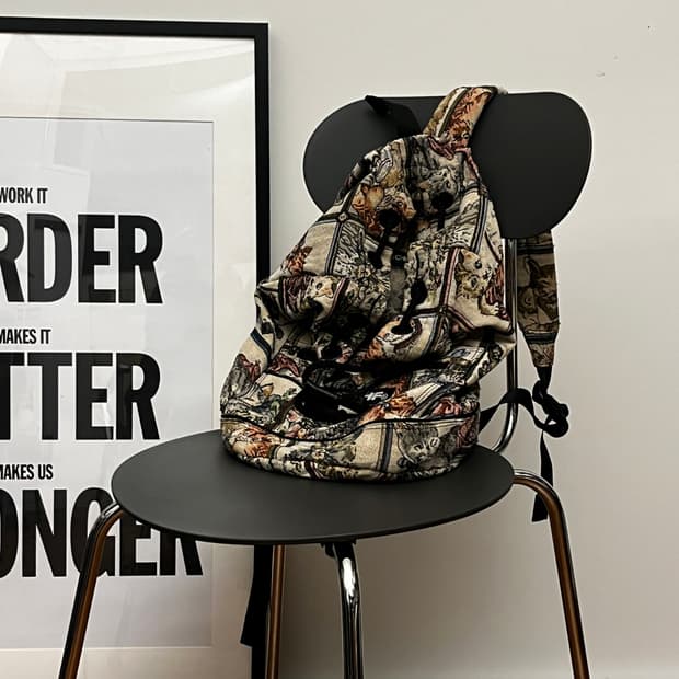 Mischief 미스치프 고양이 가방