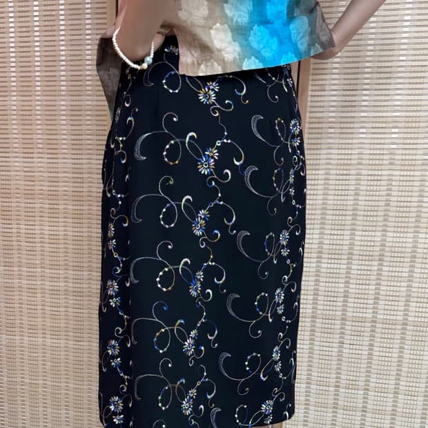 colorful embroidery skirt