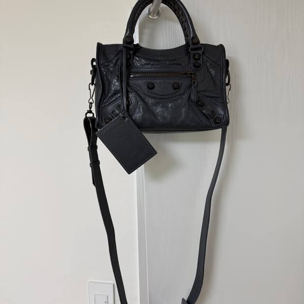 정품) 발렌시아가 자이언트 클래식 모터 미니