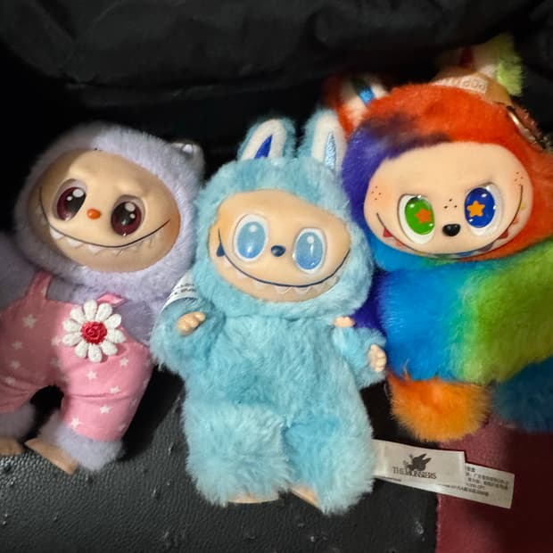 인형 정품도 있어요!!