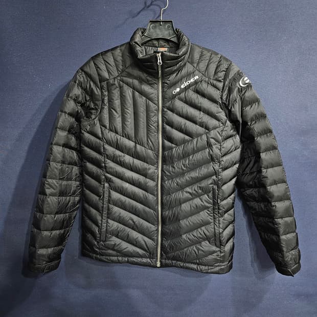 아이더 블랙컬러 남성 95 덕다운 경량패딩 