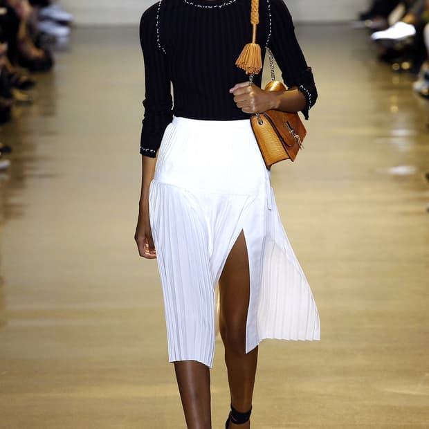 알투자라 쇼피스 플리츠 스커트 34사이즈