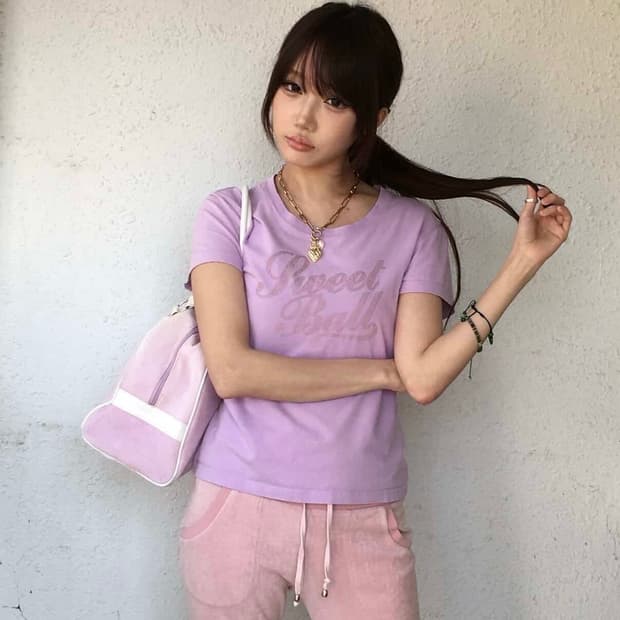 M HEAD 연보라 반팔 티셔츠