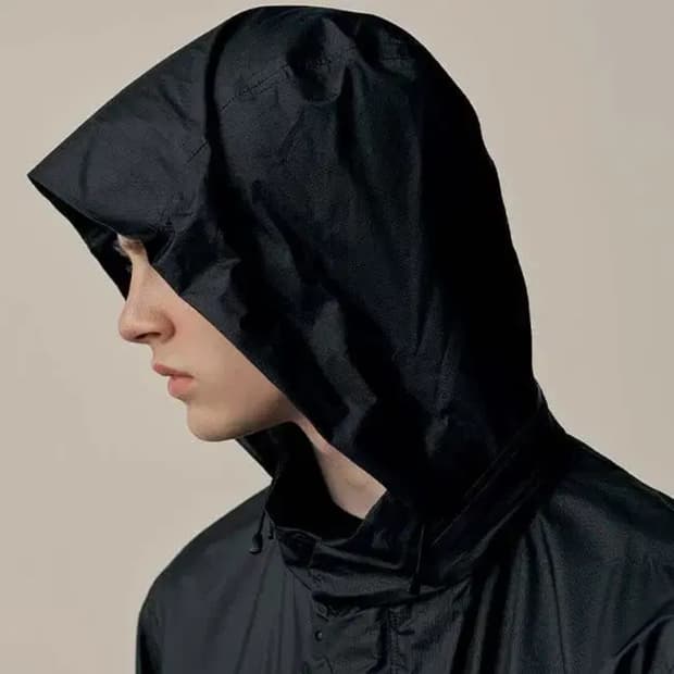 데상트 올터레인 피쉬테일 파카