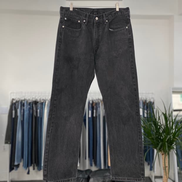 리바이스505 Straight Fit 33사이즈 a5326
