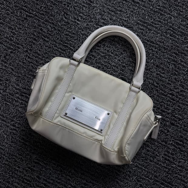 마뗑킴 베이비 스포티 토트백 아이보리 1360