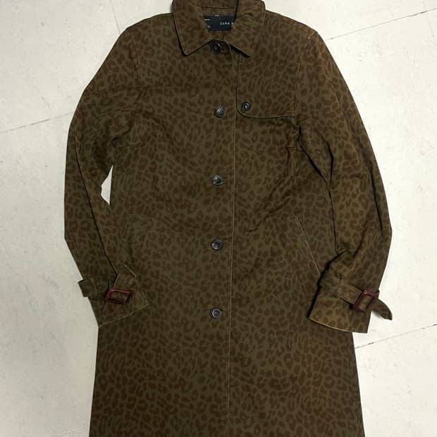 ZARA 코트