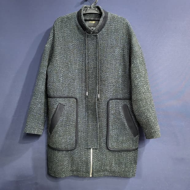 마쥬 트위드 세미오버핏 코트