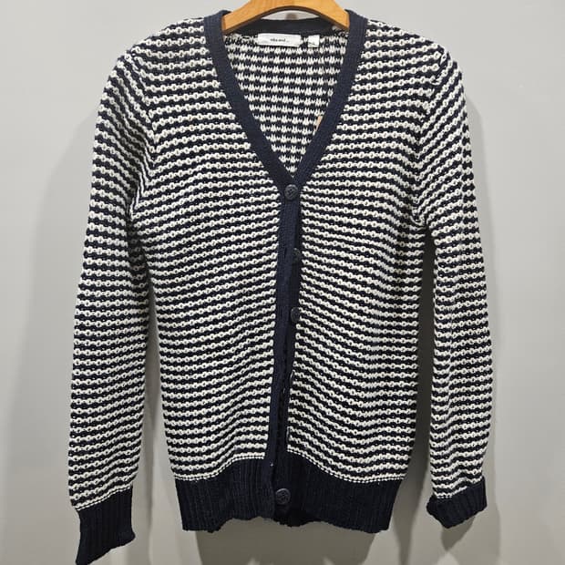 니코앤드 모혼방 가디건 사이즈 4