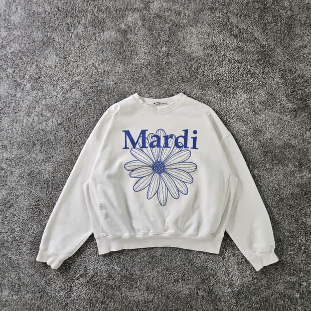 [무료배송] Mardi Mercredi 긴팔 스웨트셔츠