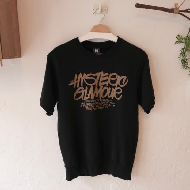 히스테릭 글래머 스웨트 반팔