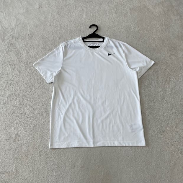 XL 나이키 신형 드라이핏 반팔티셔츠 105