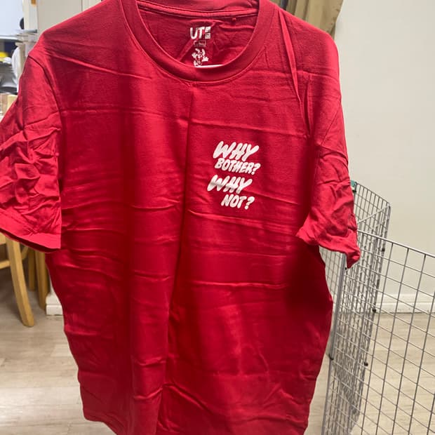 유니클로 베르디 티셔츠 L