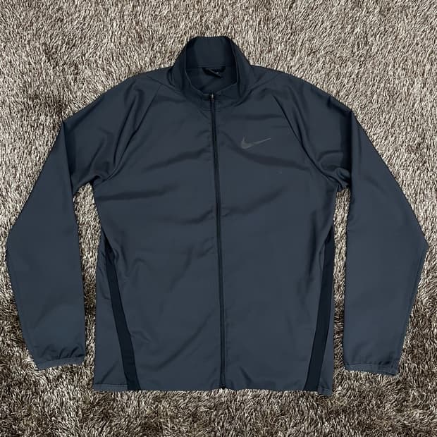 나이키 Nike 차콜 드라이핏 바람막이 집업 L