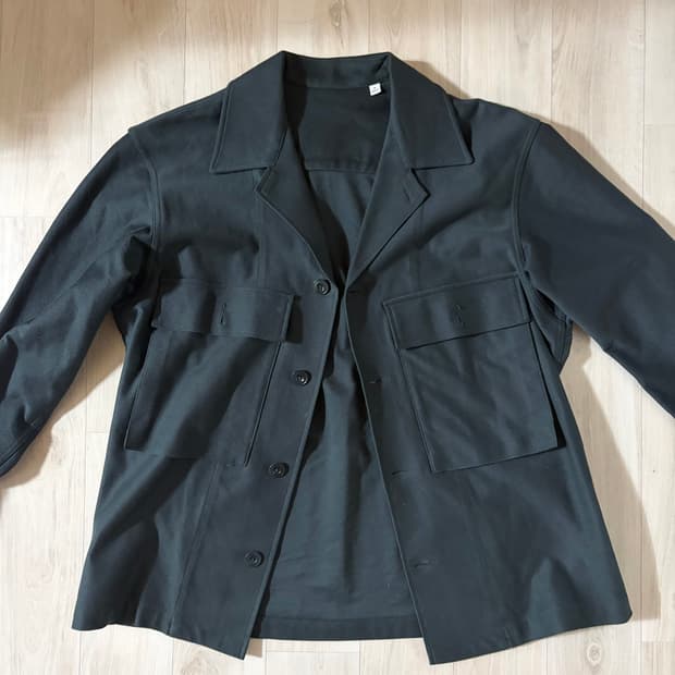 Uniqlo U 2 pocket short jacket