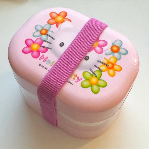 헬로키티 고전 도시락통 키링보관하기 좋음