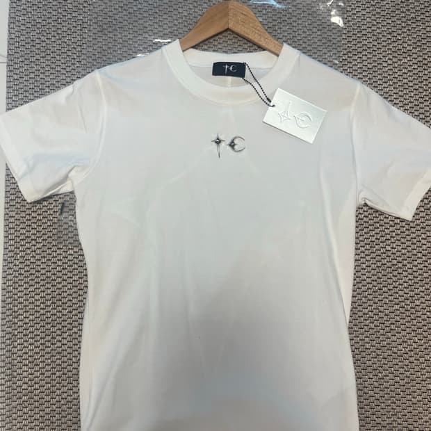 떠그 클럽(Thug club) 반팔 클립 백 티셔츠 새상품