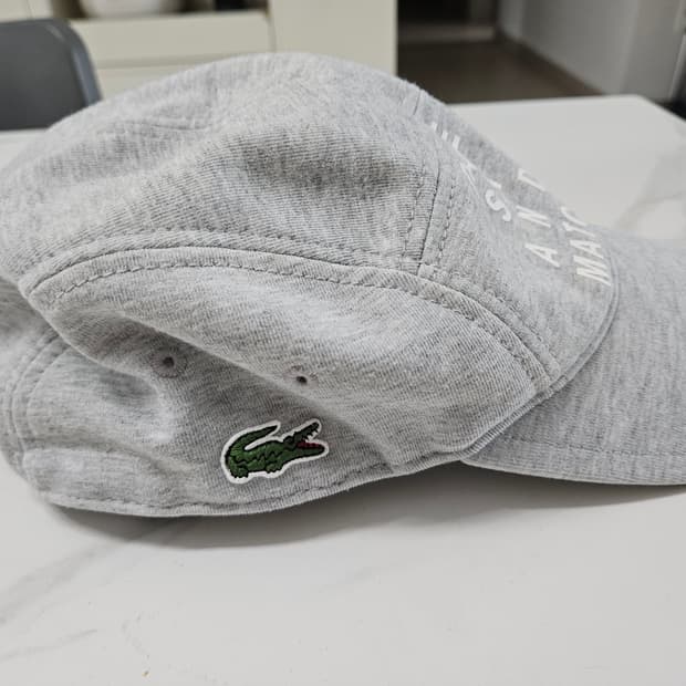 라코스테  볼켑