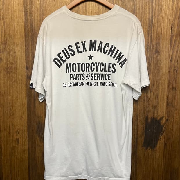 DEUS Signature logo short sleeve