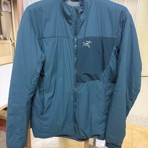 아크테릭스 프로톤 LT 쟈켓