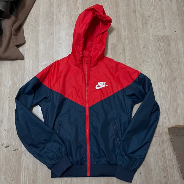 나이키 여성 스우시 바람막이 자켓 85 