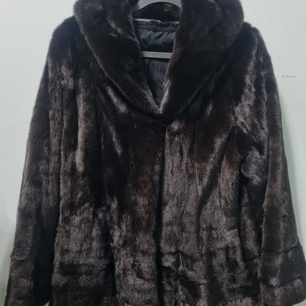 한인모피 후드 모피 코트