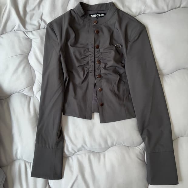 미스치프 목 넥 셔링 자켓 카키
