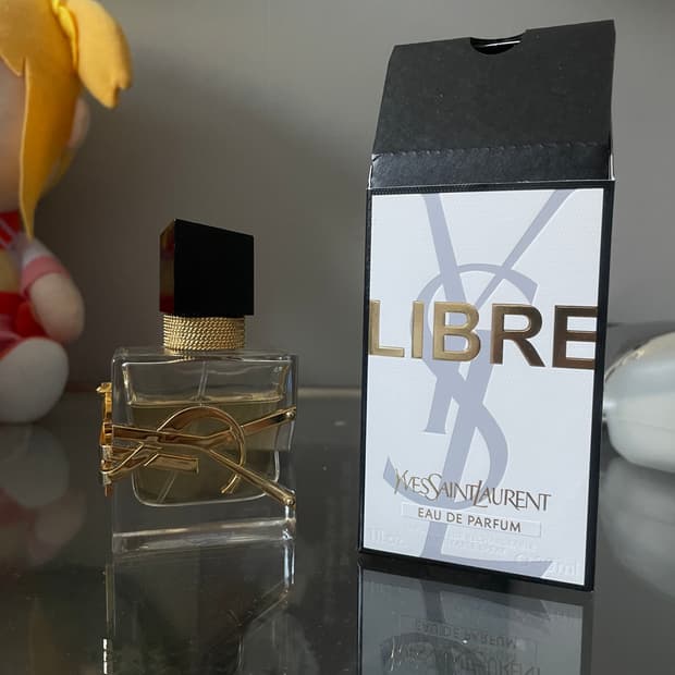 입생로랑 리브르 오드 빠르뼁 30ml