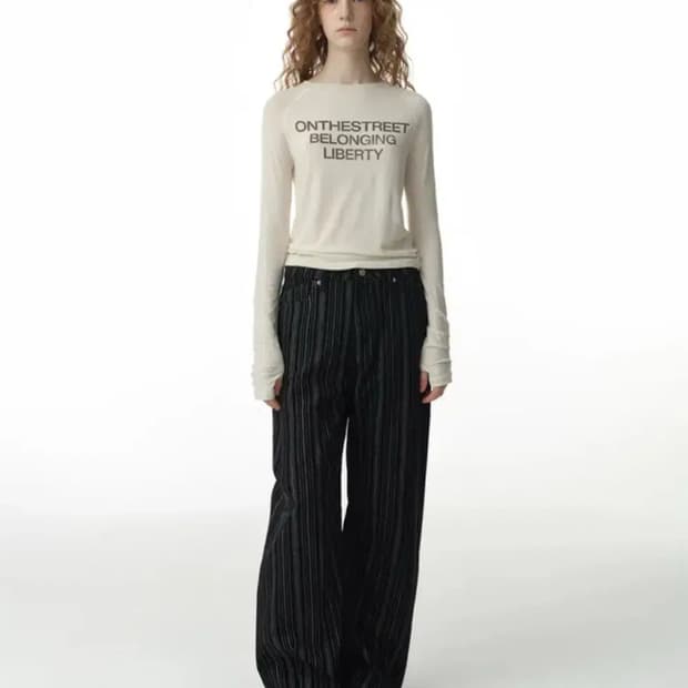 밀로우먼 홀 래글런 티셔츠 크림