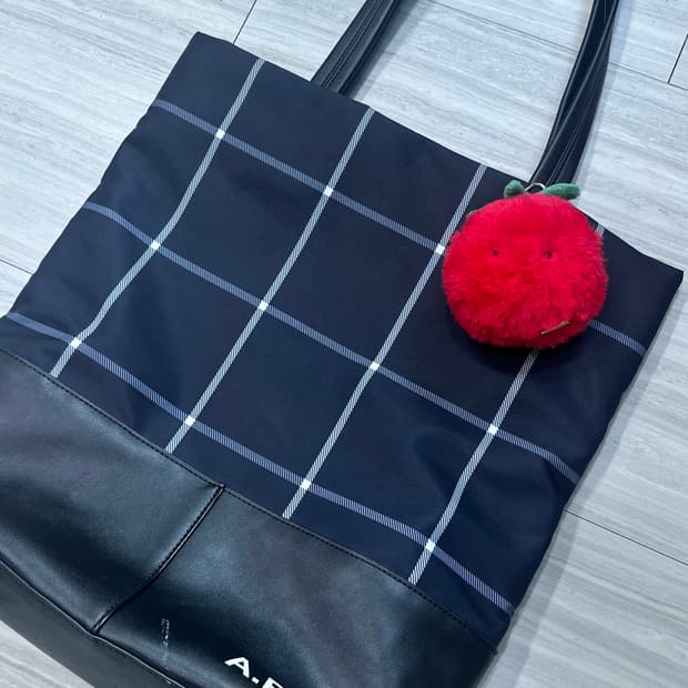 A.P.C 아페쎄 숄더백