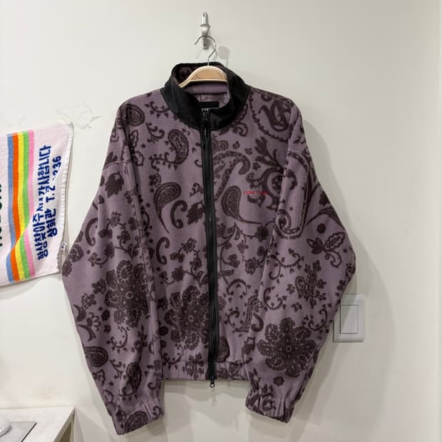 226. 예스아이씨 페이즐리 후리스 플리스