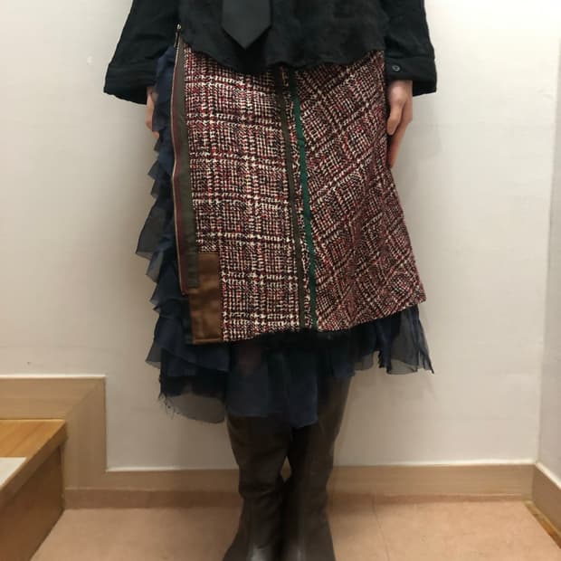 빈티지 블루 프릴 미디 스커트