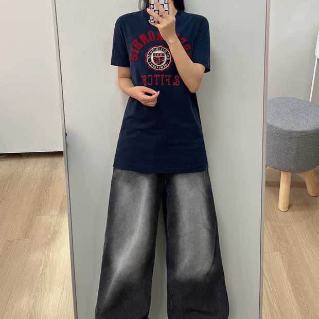 (새상품) 아베크롬비 스펠아웃 네이비 반팔 티셔츠