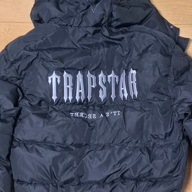 Trapstar-디코드 후드 푸퍼 2.0-블랙 퍼퍼 재킷