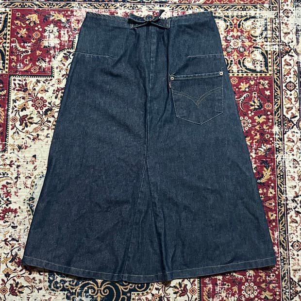 리바이스 엔지니어드 스커트