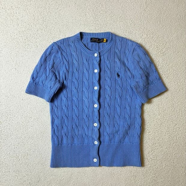 폴로 랄프로렌 큐알 신형 꽈배기 반팔 니트 가디건 PN7408