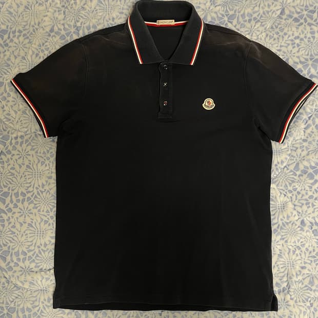 몽클레어 반팔 카라티 M