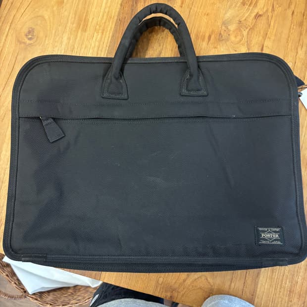 Porter briefcase