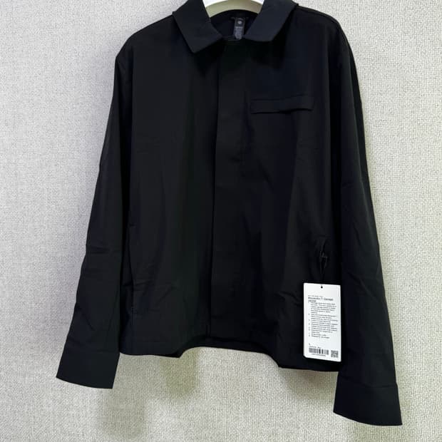 룰루레몬 우븐에어 개러지 자켓 L (새제품)