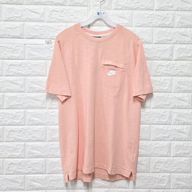 나이키 포켓 반팔티 핑크 L