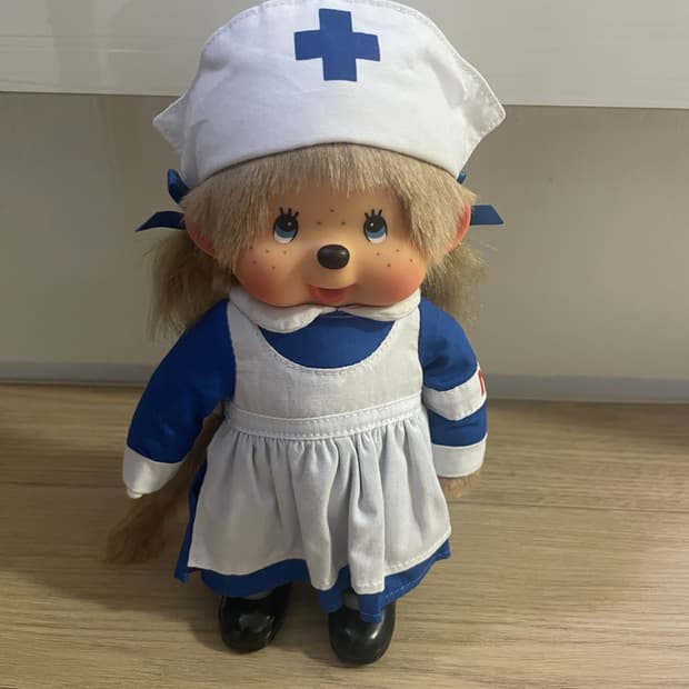 [새상품]간호사 몬치치 인형
