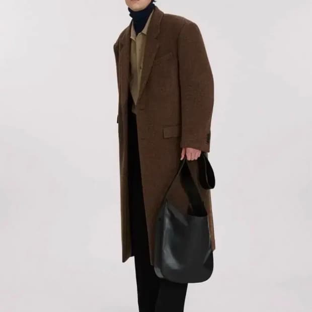 렉토 베를린 브라운 싱글 코트 s사이즈 팝니다