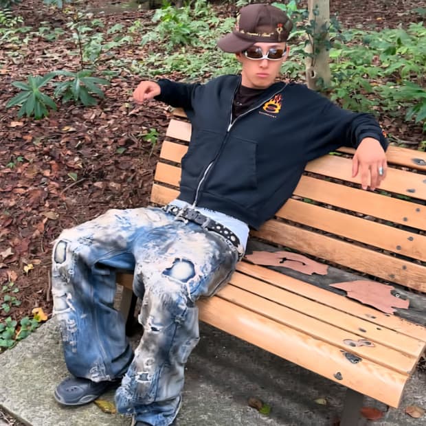 발렌시아가 버닝 유니티 후드 집업 더블 루프 로고 후디 티셔츠