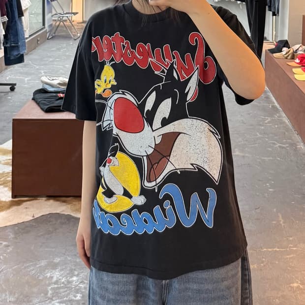 빈티지 루니툰 프린팅 반팔 H2928