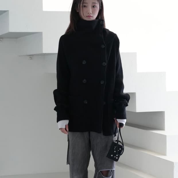 인앤양인하모니 더블 버튼 가디건 블랙